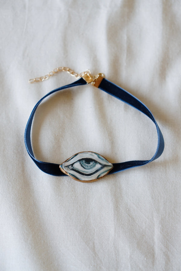 ''Blue'' Choker